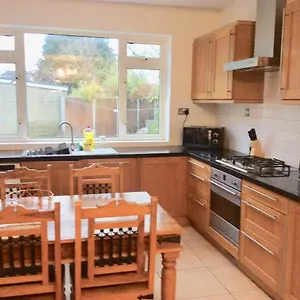 Leybourne Holiday home